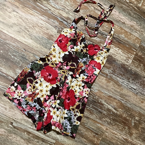 Forever 21 Pants - Adorable romper